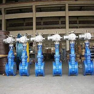 300 200 福兴良工 DN100 电动球铁法兰软密封闸阀Z945X