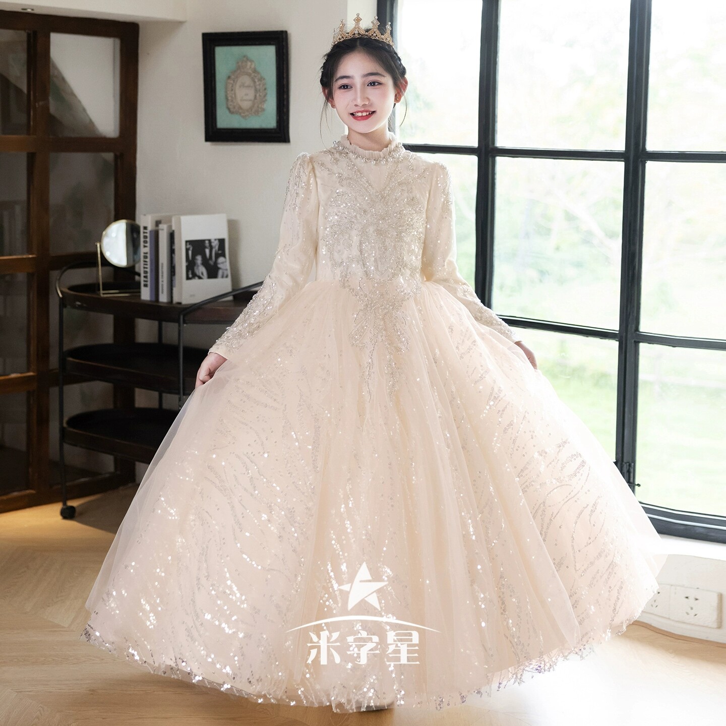 出租儿童礼服女童高端轻奢主持人公主裙女孩生日钢琴演奏演出冬季