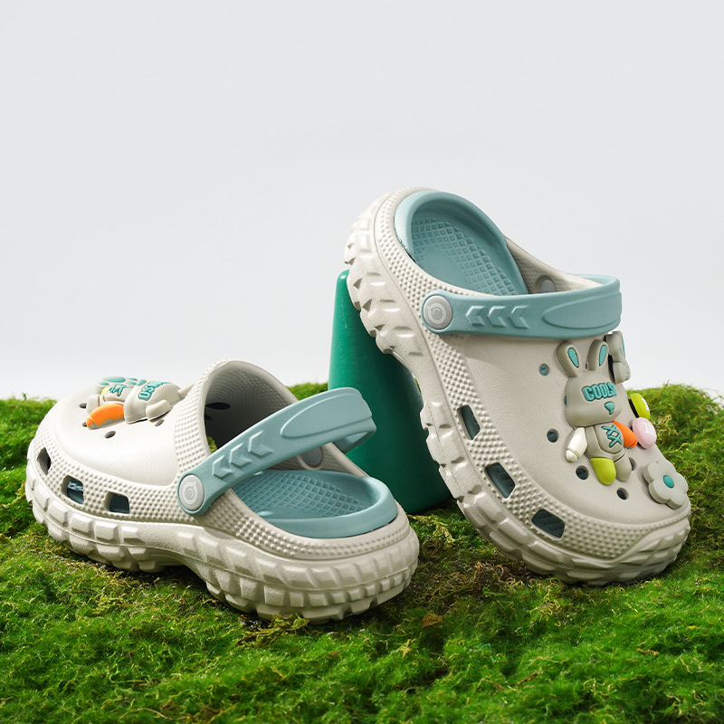 儿童洞洞鞋男童拖鞋女童夏季新款宝宝防滑凉拖外穿大童男孩沙滩鞋