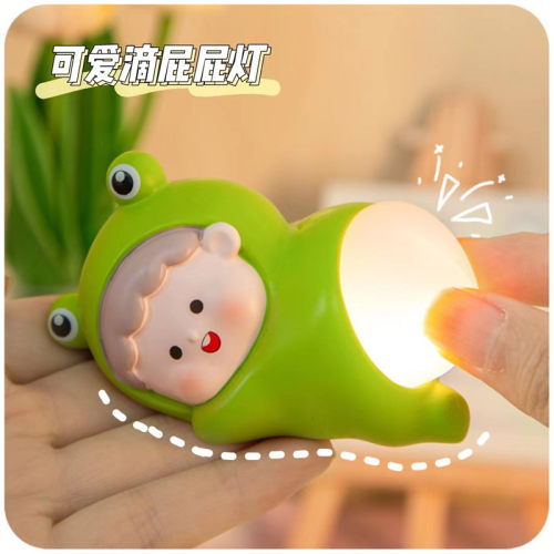 情绪稳定小玩意送女孩Qq弹屁屁君