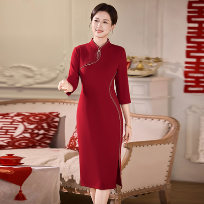 高定红色婚宴喜妈妈装结婚礼服改良新中式旗袍显瘦中老年女连衣裙