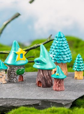 卡通树屋小房子蓝色屋顶精灵房