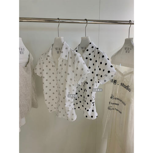 波点印花泡泡袖衬衣女夏季修身
