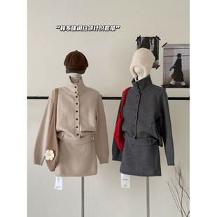 欧货复古立领加厚毛衣开衫+针织半身裙女气质巨好看冬装套装韩系