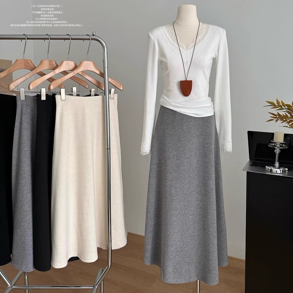 加厚加绒羊毛针织裙女2025秋冬