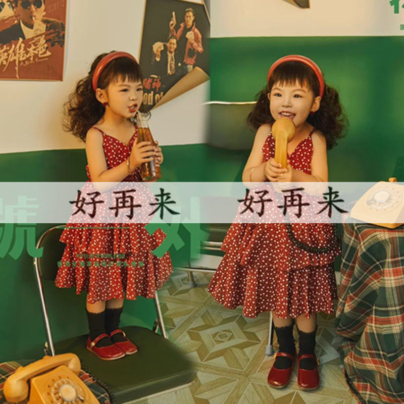 六一儿童节女童港风复古主题走秀