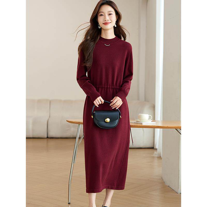 MONLOUVE秋冬针织连衣裙女新款轻奢高级感女装中长款收腰显瘦内搭