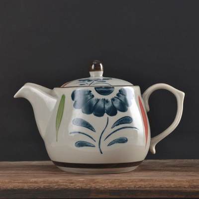 日式复古泡茶壶简约陶瓷茶壶吉祥红花带滤网茶具家用釉下彩泡茶器