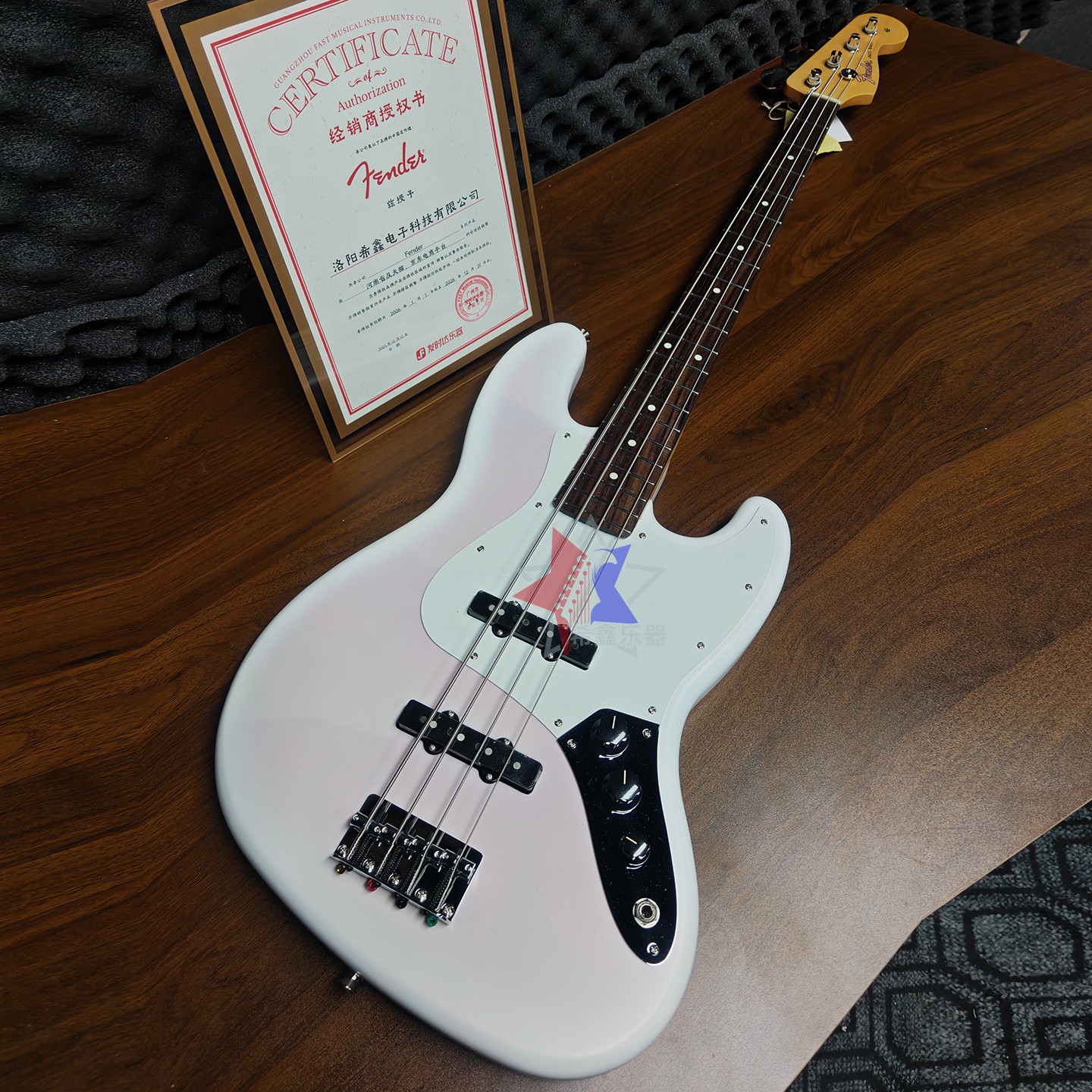 Fender芬达Hybrid II二代融合系列Jazz Bass雾感粉电贝司贝斯