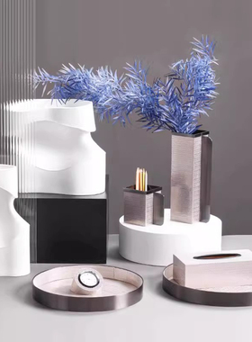 闹钟样板间摆件皮革现代简约