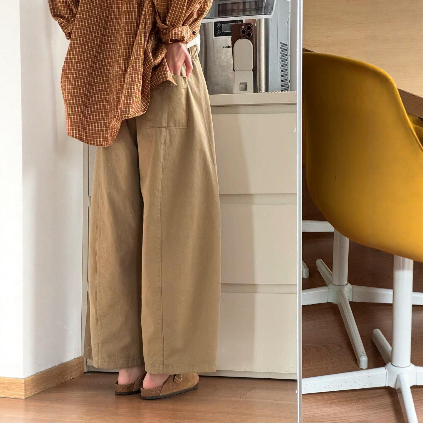 日系卡其色九分阔腿裤女春款大码胖mm慵懒松弛感巨好看百搭的裤子