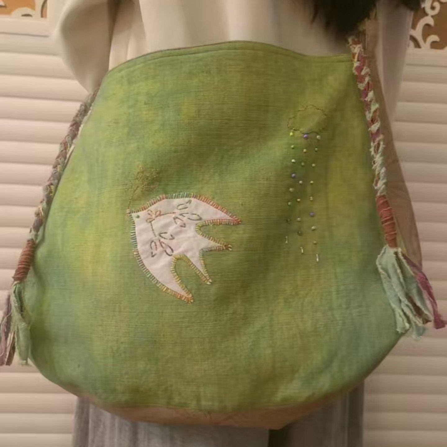 文艺少女绿色扎染双面飞鸟刺绣包2025新款复古百搭通勤单肩斜挎包,箱包皮具/热销女包/男包,时尚帆布包,淘宝优惠券,粉丝福利购,淘宝优惠卷