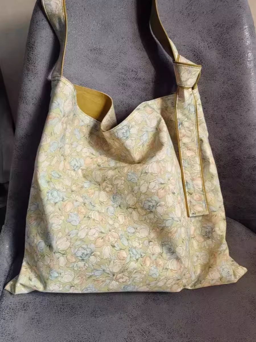 碎花碰撞 推荐款小清新碎花帆布包2024早春 大容量单肩斜挎布袋,箱包皮具/热销女包/男包,时尚帆布包,淘宝优惠券,粉丝福利购,淘宝优惠卷