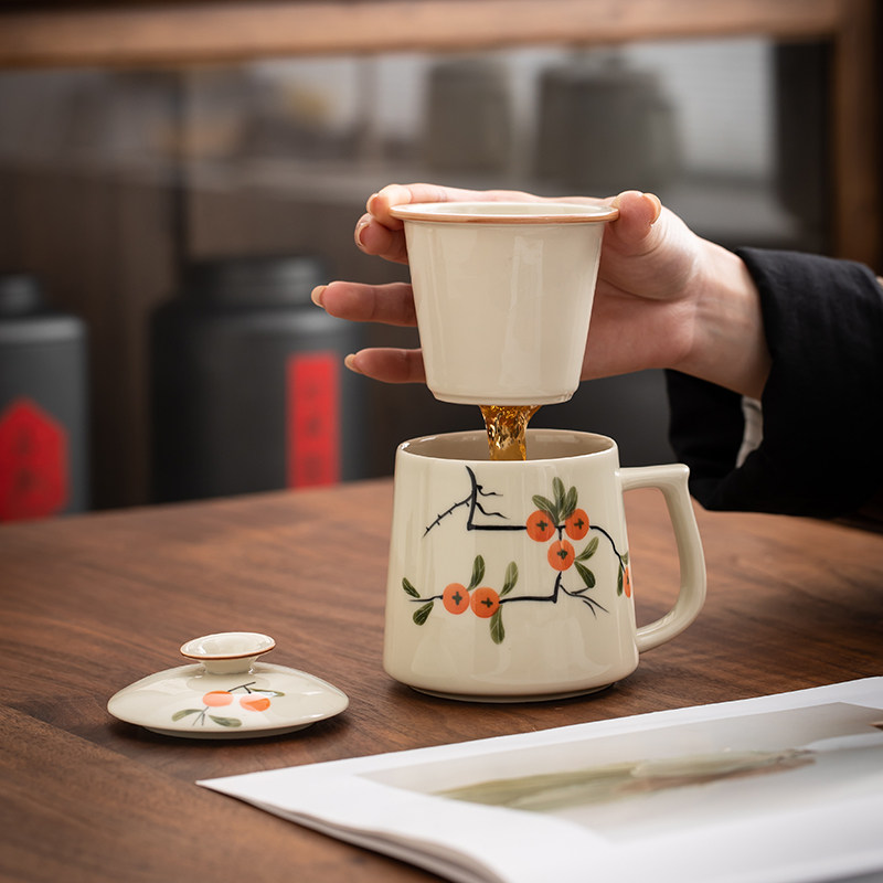 柿柿如意手绘陶瓷茶水分离泡茶杯办公喝水杯带盖过滤马克杯子定制,餐饮具,马克杯,淘宝优惠券,粉丝福利购,淘宝优惠卷