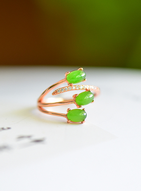 s925银镶嵌新疆和田玉碧玉蛋形凤尾戒指指环女款时尚戒圈饰品