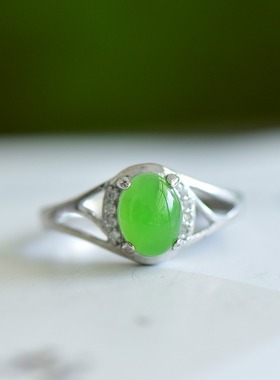 s925银镶嵌新疆和田玉碧玉蛋面戒指指环简约时尚女款戒圈饰品