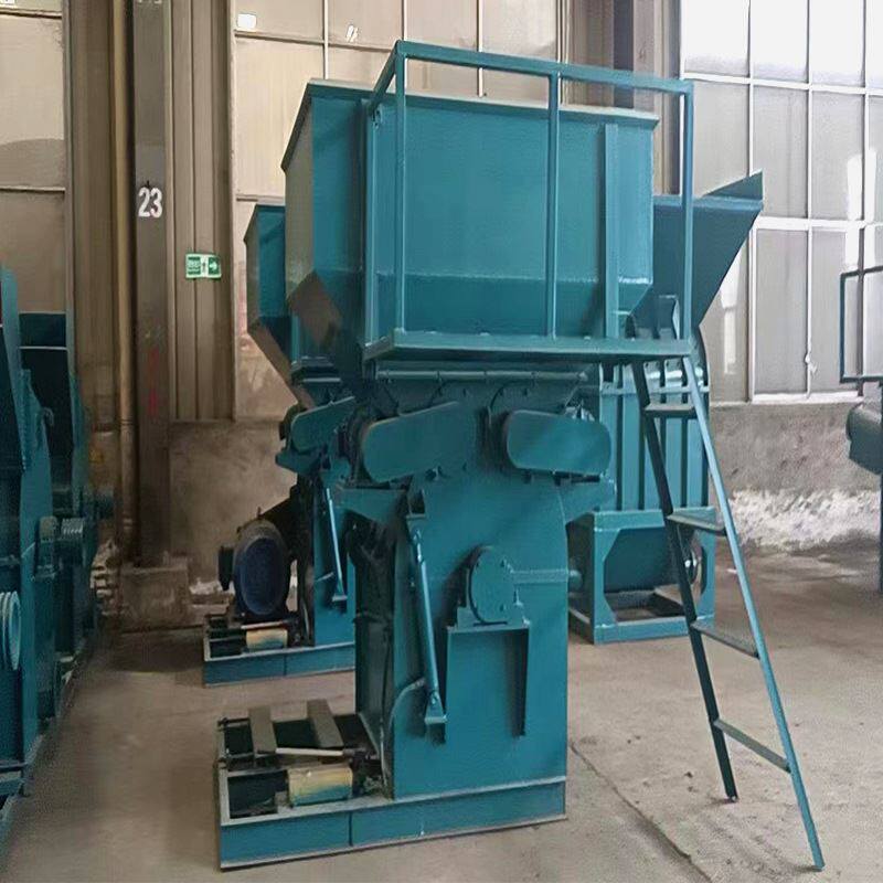 现货 强制进料树枝粉碎机木材破碎机多功能细粉机 富德机械