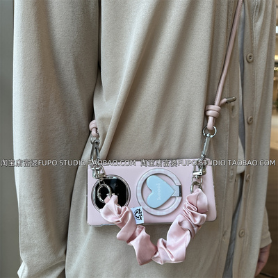 适用vivo xfold5手机壳华为mateX6折叠屏保护套xfold3Pro新款磁吸中轴高级感手提链条便携可斜挎气质防摔外壳