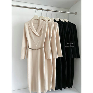 毛衣长裙 气质修身 新年战袍v领包臀针织连衣裙女秋超好看冬装 法式