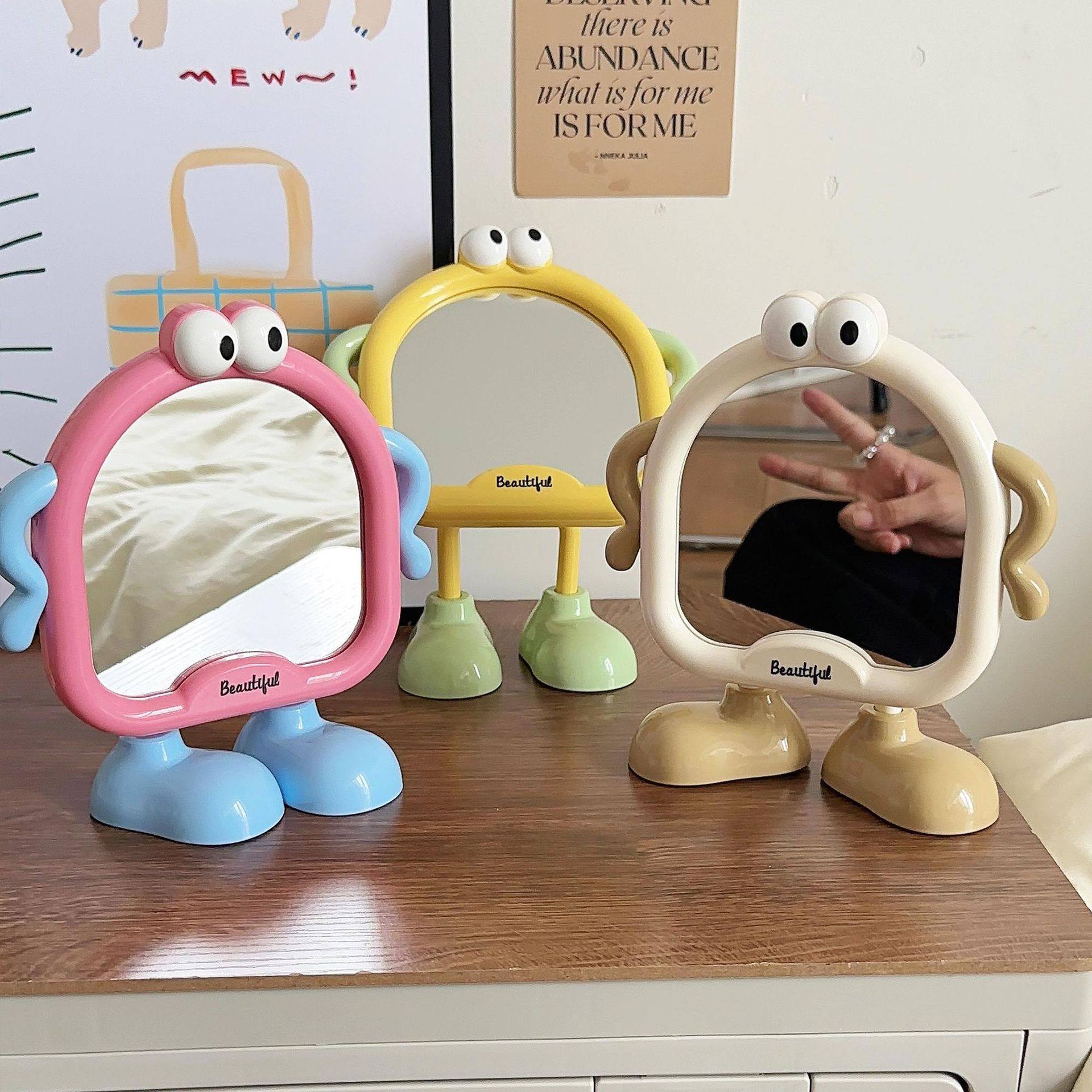 ins可爱化妆镜家用台式便携学生创意宿舍办公室小镜子桌面梳妆镜