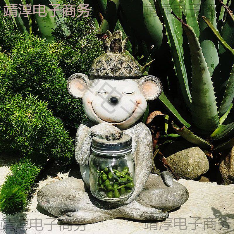 户外猴子摆件封闭阳台花园布置网红树脂动物庭院造景太阳能氛围灯