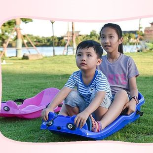 加厚耐磨滑雪板单板滑草板儿童滑沙板成人带刹车雪橇车爬犁雪橇板