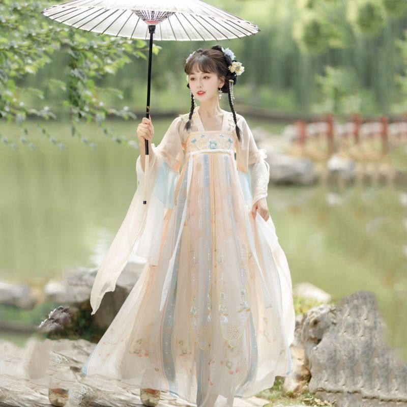 福利九款汉服明制宋制齐胸汉元素吊带裙日常汉服绣花闺蜜夏款套装