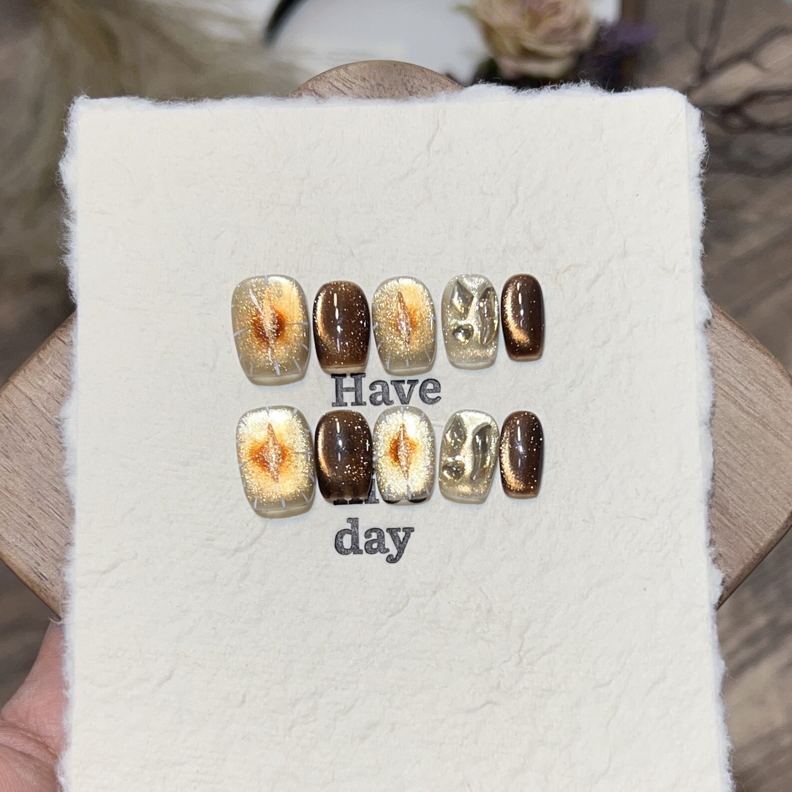 【秋日暖阳】美拉德秋冬新款显白晕染爆闪碎钻手工穿戴甲成品美甲,彩妆/香水/美妆工具,穿戴甲/甲片,淘宝优惠券,粉丝福利购,淘宝优惠卷