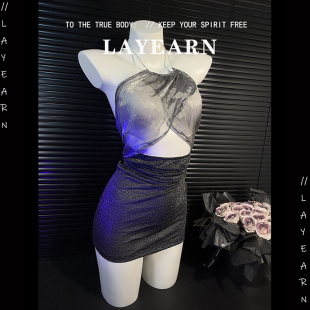 欲语还休 LAYEARN 性感秘书包臀裙镂空挂脖睡裙露背纯欲内衣女