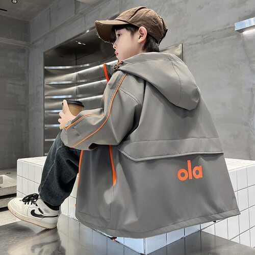儿童装男童秋装风衣外套2026新款春秋款中大童帅气秋季男孩衣服潮