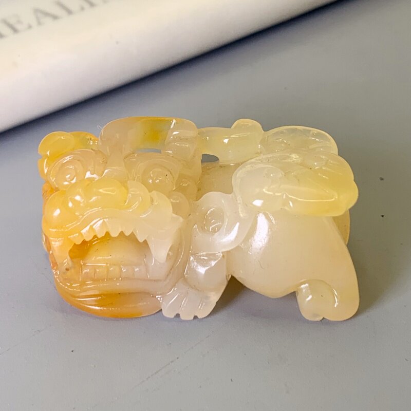 天然黄龙玉招财貔貅吊坠