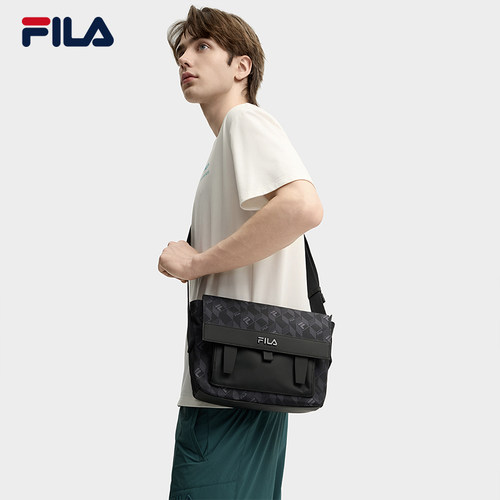 FILA斐乐男士时尚挎包