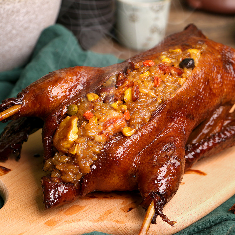 正宗糯米八宝鸭800g整只葫芦鸭肉真空卤味熟食烤酱鸭特产特色小吃