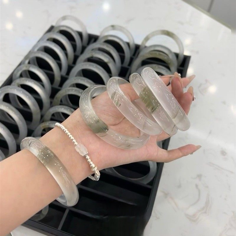 新疆金丝玉宝石光手镯高