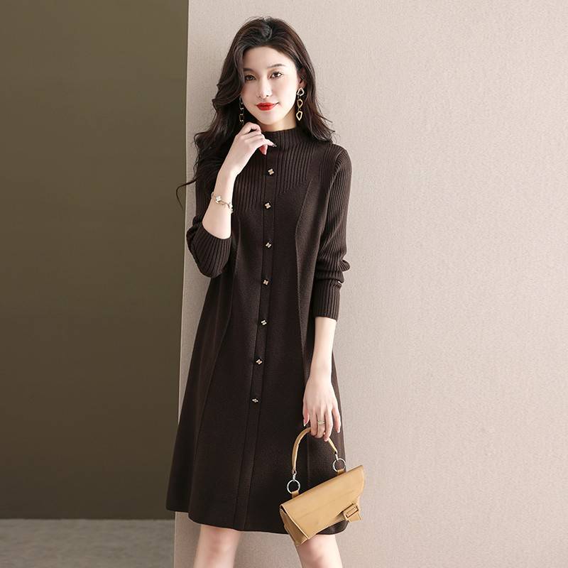 配大衣的毛衣裙女秋冬季新款加厚羊毛针织内搭气质显瘦打底连衣裙