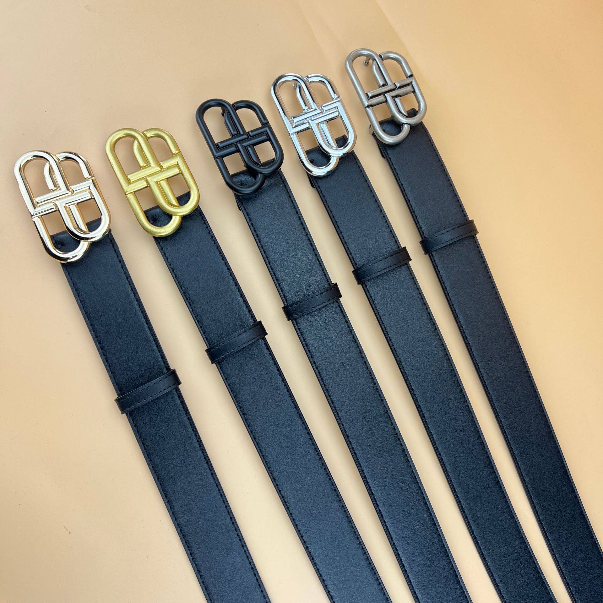 2026新款BB男女款3.cm，4.0cm腰带休闲时尚皮带男女厂家