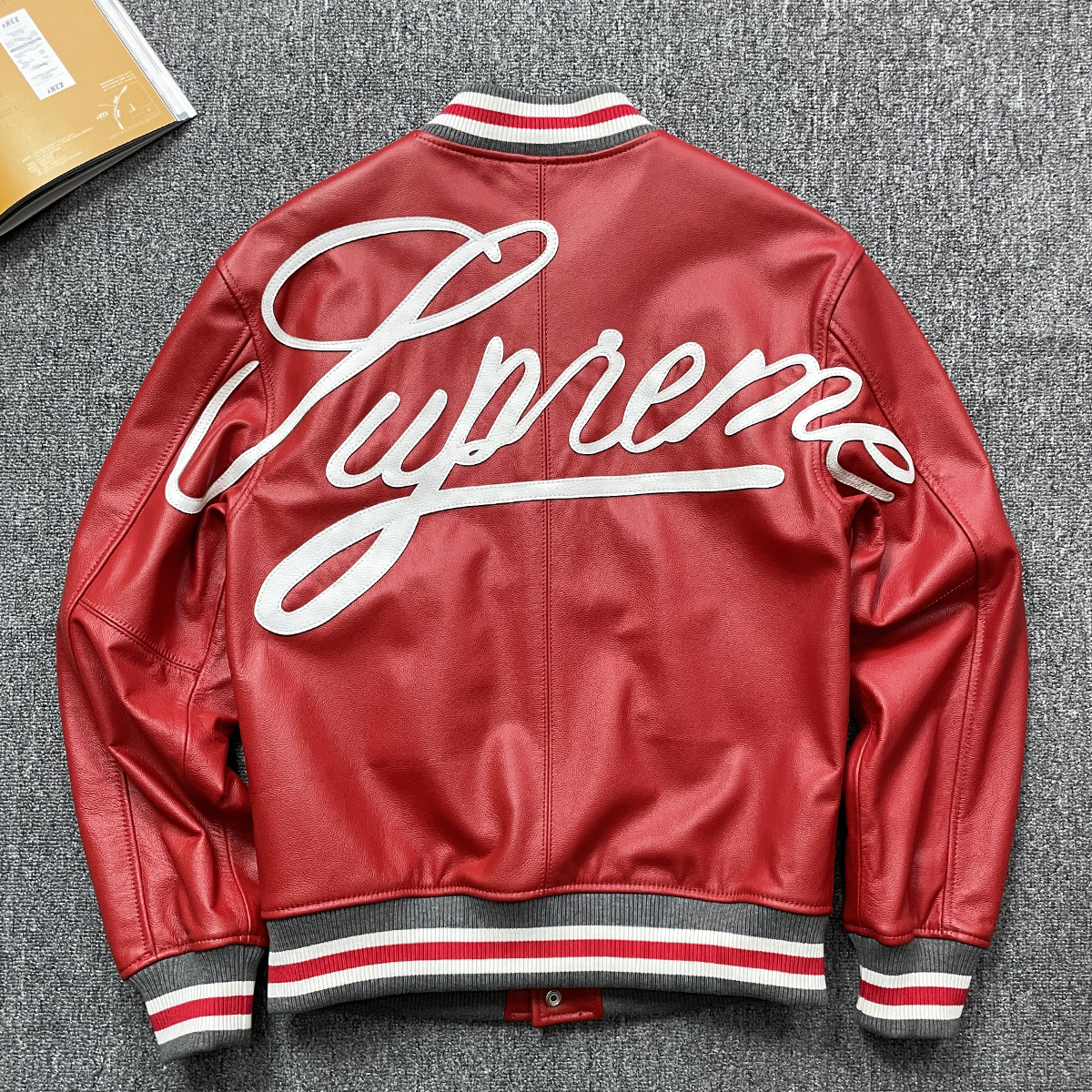 刺绣头层小牛皮棒球服帅气外套