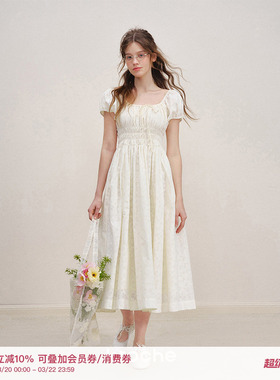 Kroche  Girlcore 镂空肌理 司马克褶泡泡袖连衣裙欧若风穿搭