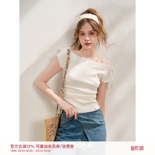 短袖 孔雪儿同款 针织衫 蕾丝花边拼接抽褶一字领修身 Kroche