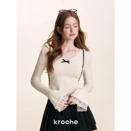 Kroche  浪漫蕾丝 丝绒蝴蝶结 蕾丝拼接v领针织打底衫