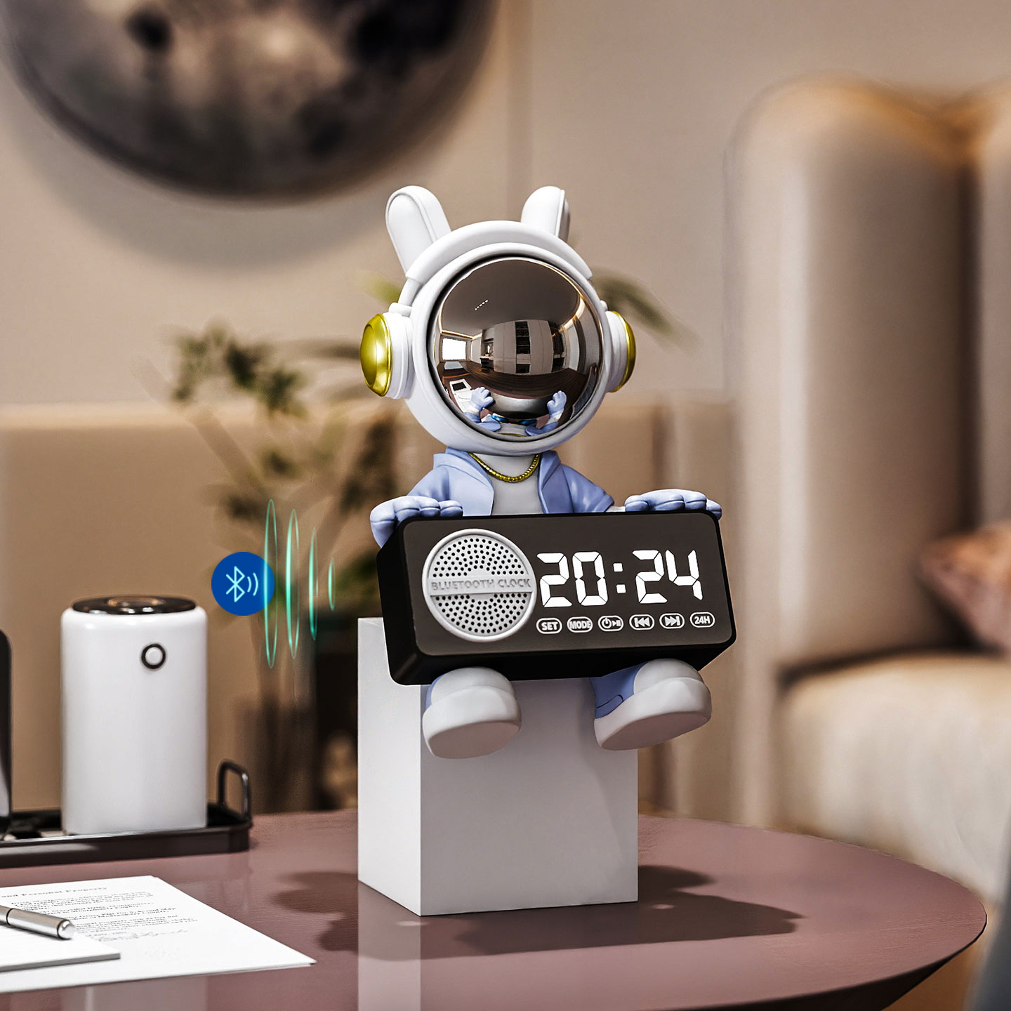太空人桌面摆件蓝牙音箱闹钟