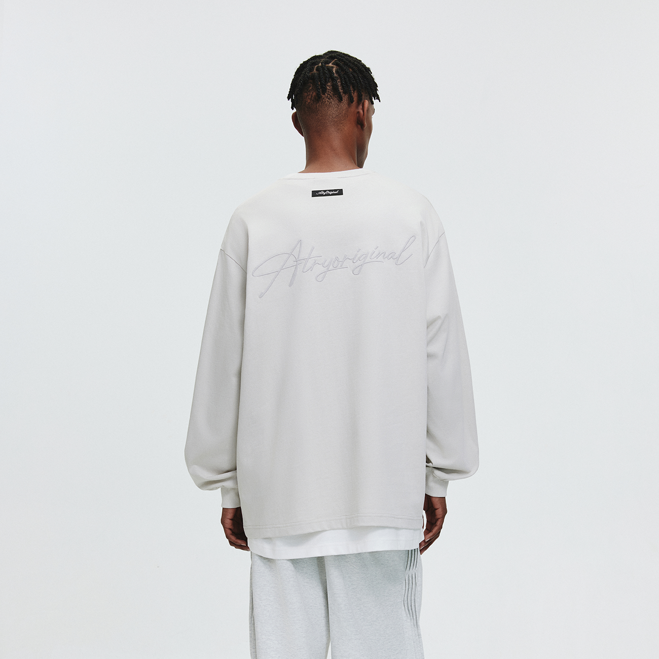 ATRY花体刺绣LOGO长袖T恤