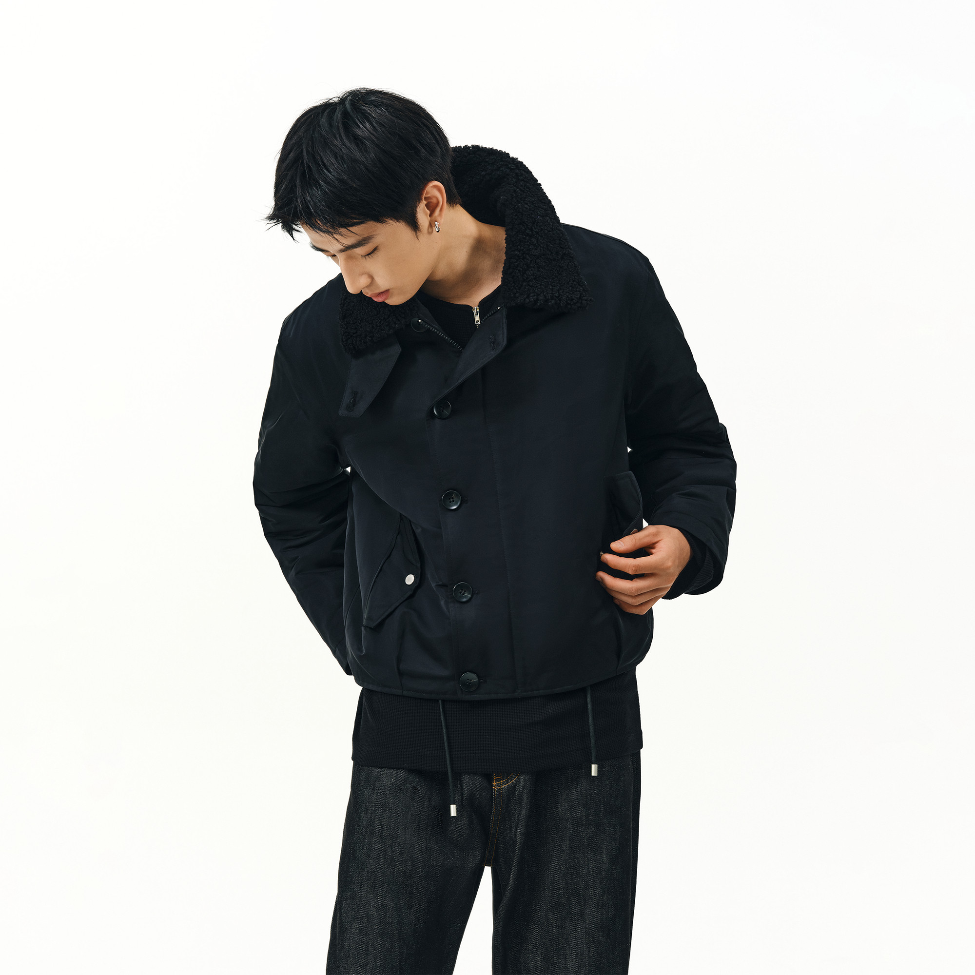 仿羊羔毛内里短款绗棉夹克