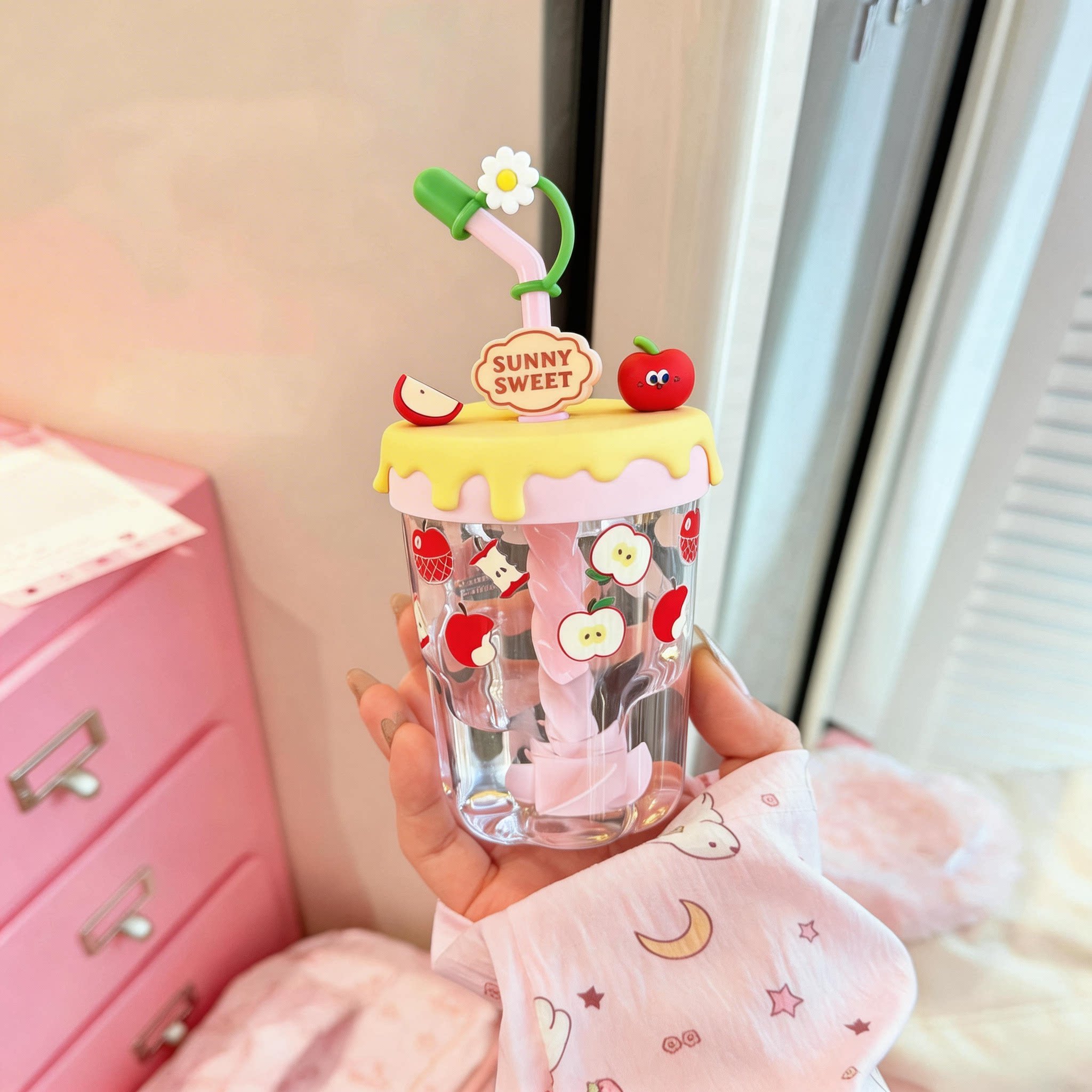 可爱水杯女生高颜值旋转杯2026新款小巧外出便携吸管杯学生杯子