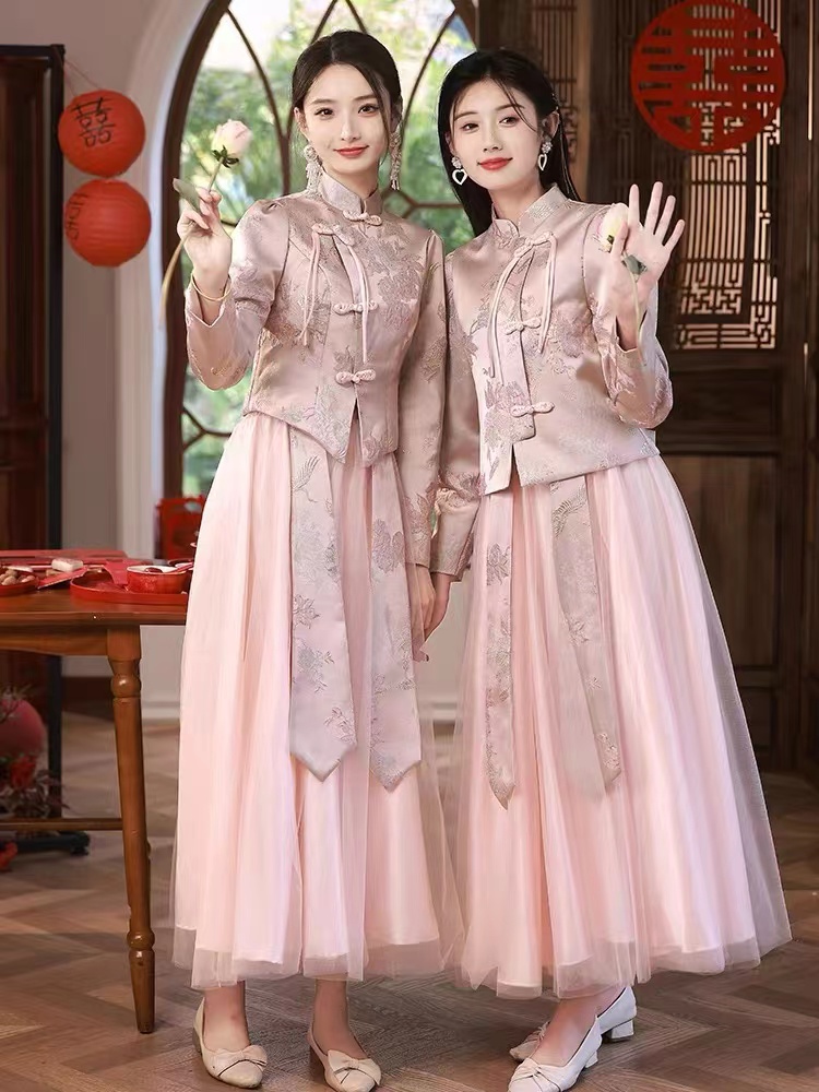 出租大码中式伴娘服2025新款秋冬长袖显瘦婚礼姐妹服伴娘团礼服裙