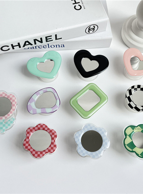 Beautiful Glossy Mirror Tulip Flower Expandable Griptok Phon