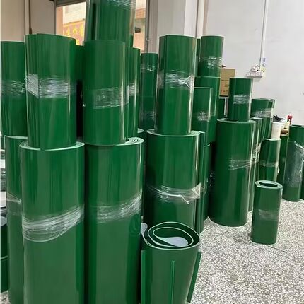 PVC轻型输送带平面流水线爬坡提升机运输传送工业皮带绿色平皮带