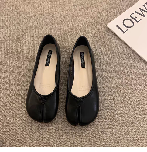 JW stylish 复古马丽珍分趾鞋女 夏季百搭通勤单鞋浅口猪蹄鞋子