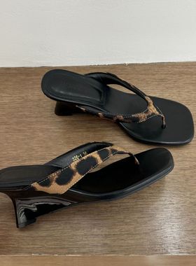 JW stylish 法式复古坡跟凉鞋女高跟人字拖鞋夏季外穿百搭小凉拖