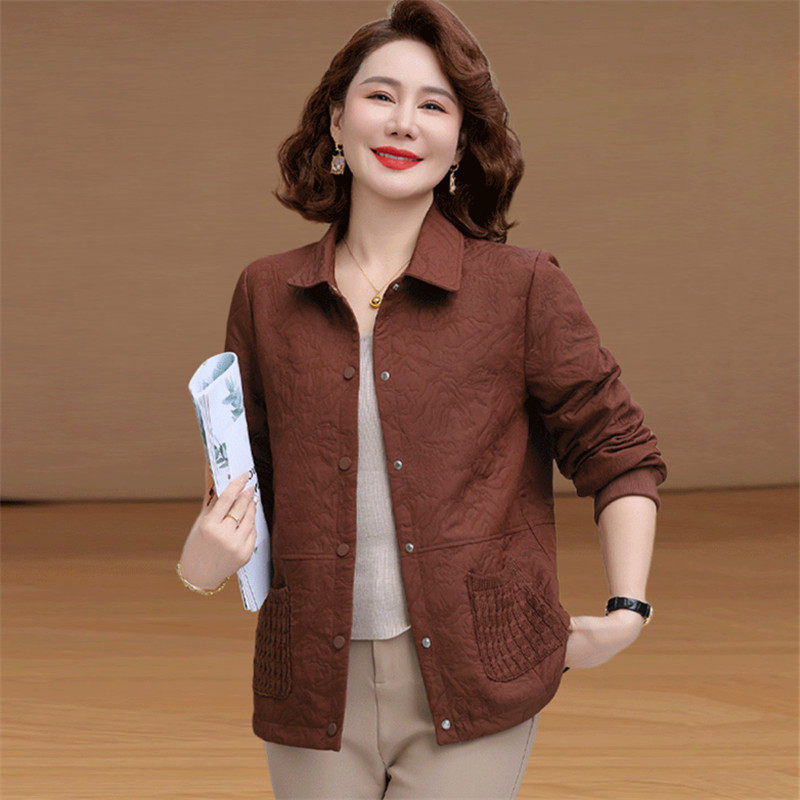 妈妈春装外套2025新款中老年女春秋显瘦上衣薄款翻领衬衫印花夹克